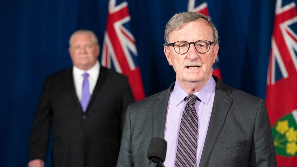 画像に alt 属性が指定されていません。ファイル名: Ontario-Chief-Medical-Officer-Dr.-David-Williams-speaks-during-the-daily-briefing-at-Queens-Park-in-Toronto-Friday-June-12-2020.-.jpg