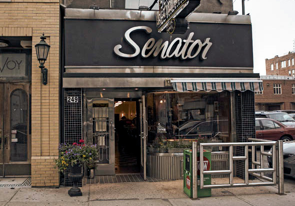 13.Thesenator-store.