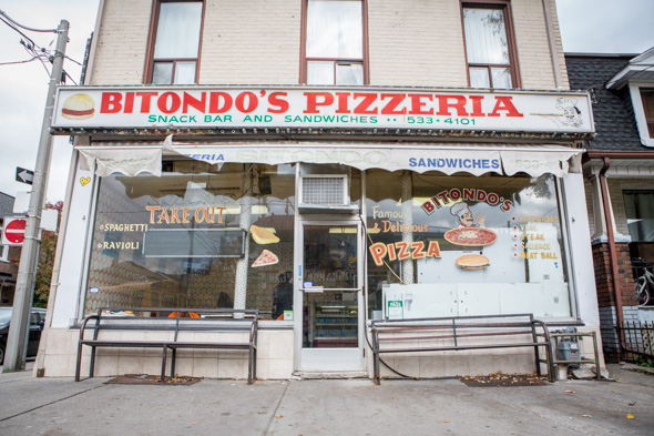 2.Bistondo-Pizzeria-Sandwiches-store