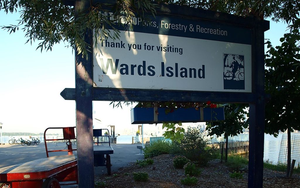  Wards-Island